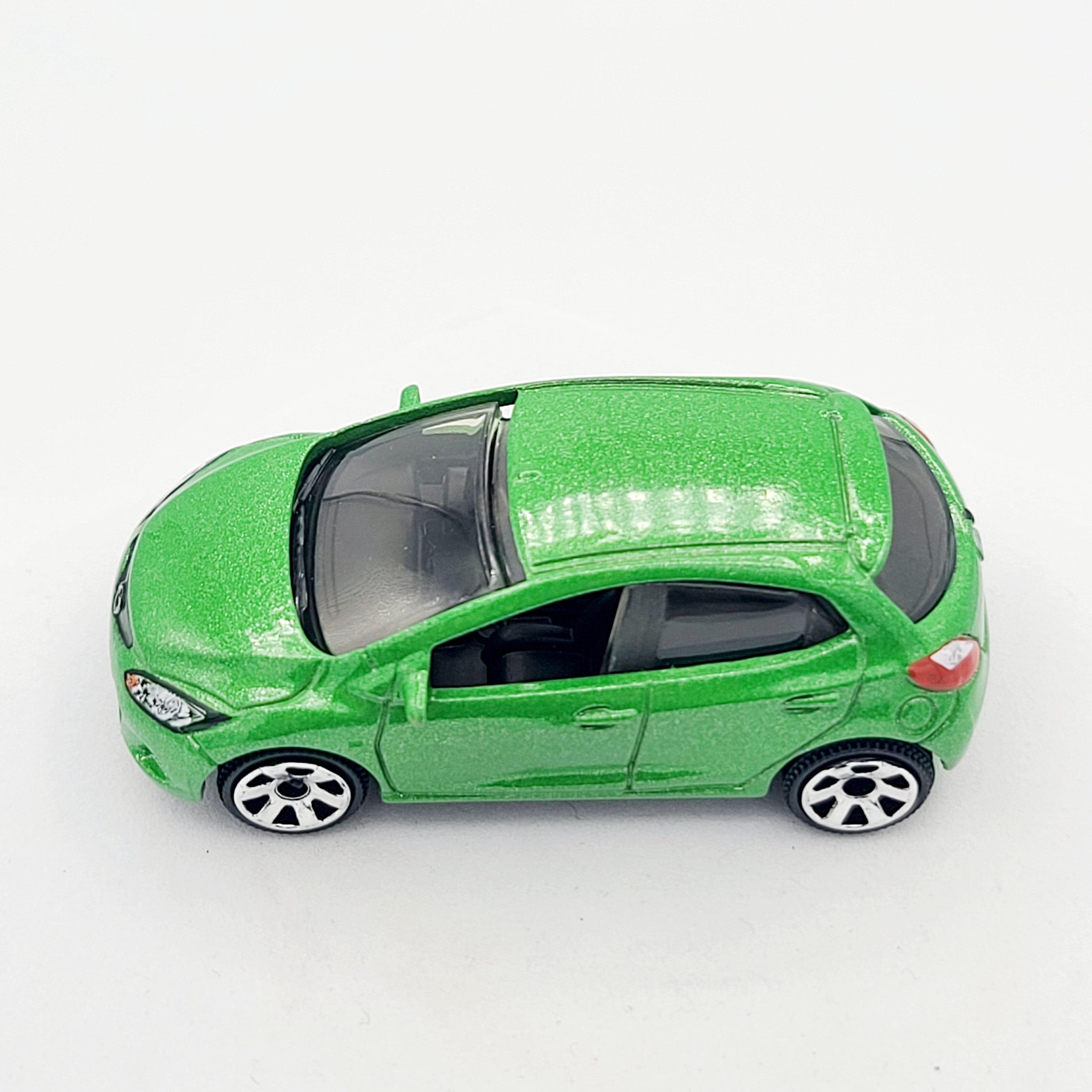 Matchbox Mazda 2 (2007 MBX Basic - Metro Rides)